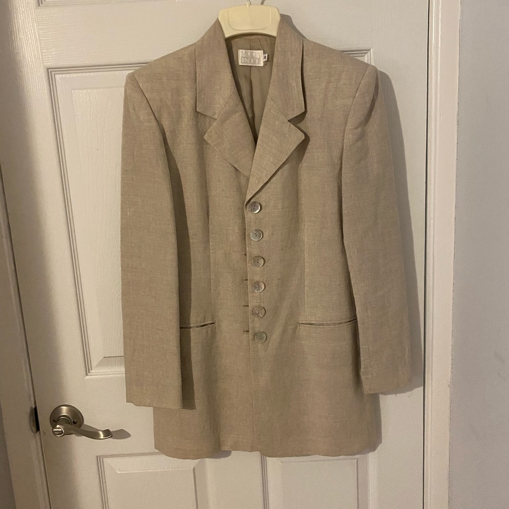 Moda International Beige Blazer